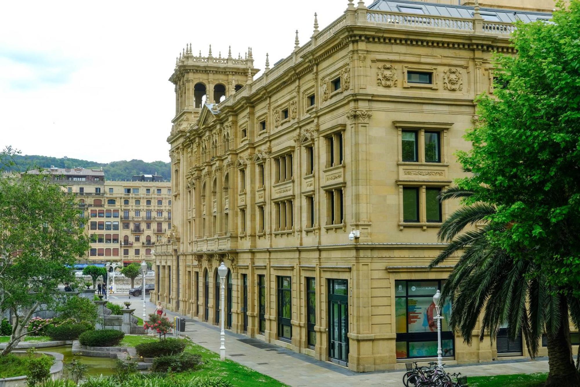 Boulevart Donostia San Sebastian Exterior photo